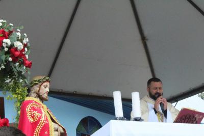 Missa em louvor ao Bom Jesus em Campo Mendes teve o PÃ¡roco SebastiÃ£o presidindo com liturgia da RÃ¡dio Campo Aberto